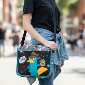 Phineas and Ferb Disney messenger bag laptop bag zip closure